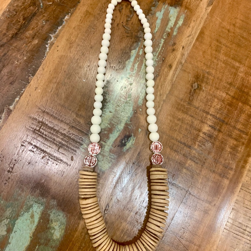 🌾 Artisan Chinoiserie Beaded Necklace